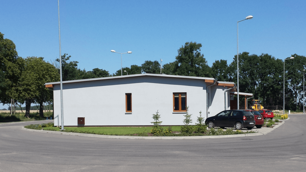 Budynek administracyjny w Kłodzinie